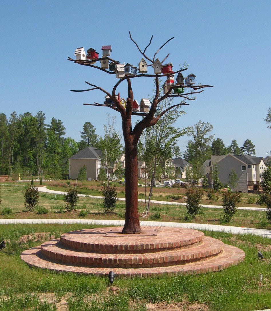 Welded steel tree sculpture with birdhouses